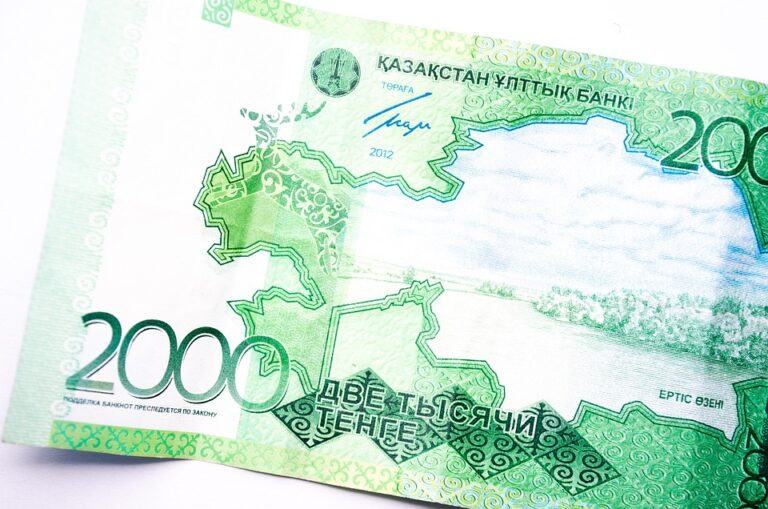 Experts Warn: Don’t Take a Loan Without Understanding These Key Risks