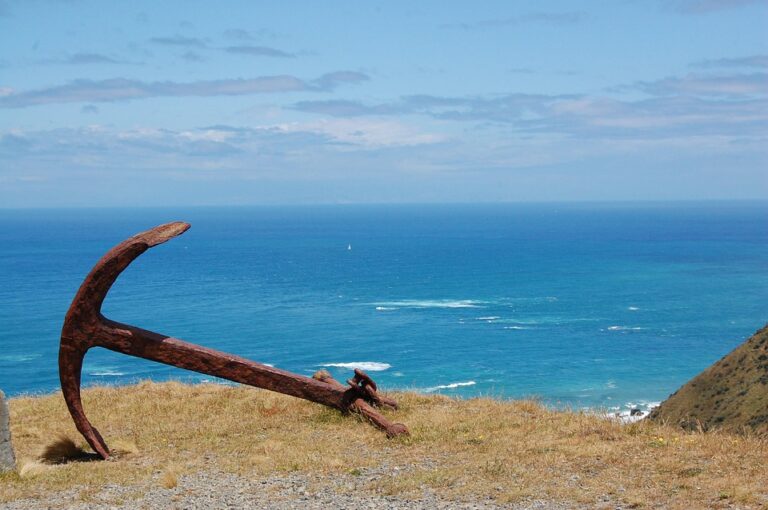 Record Low Airfare Deals: Book Your Fall Getaway Before They’re Gone!